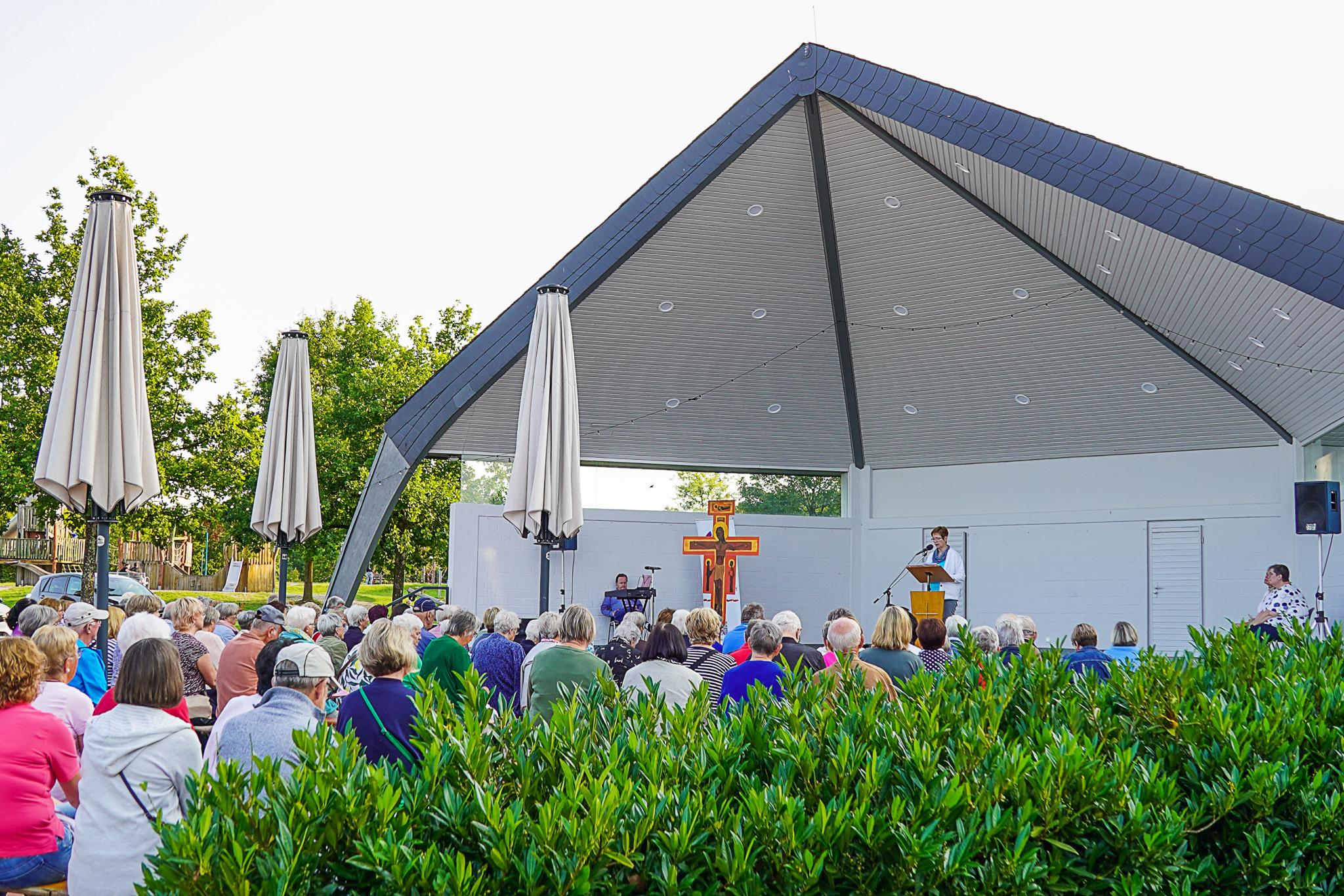 Eine schöne Atomsphäre bietet der Musikpavillion am Bostalsee